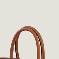 30cm Champagne Gold Pebbled Calfskin Handbag - Arvelle Paris