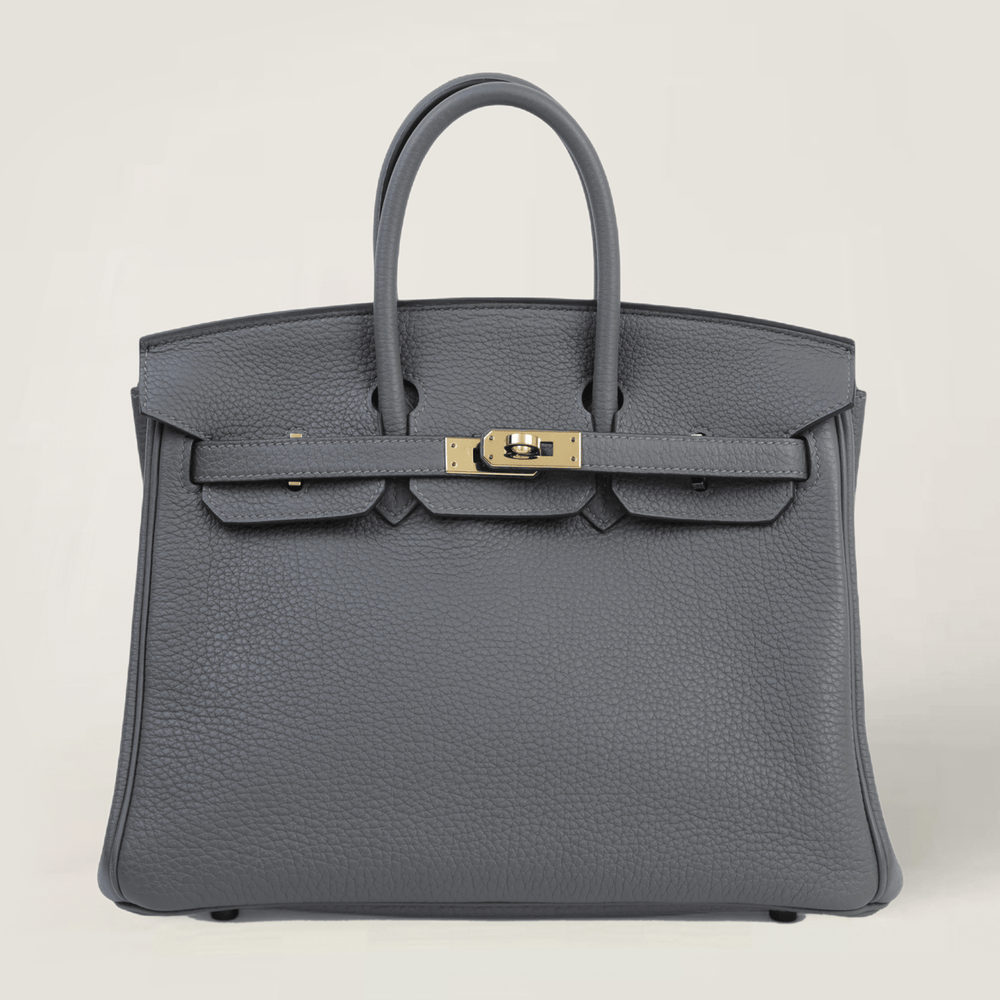 25cm Storm Grey Pebbled Calfskin Handbag - Arvelle Paris