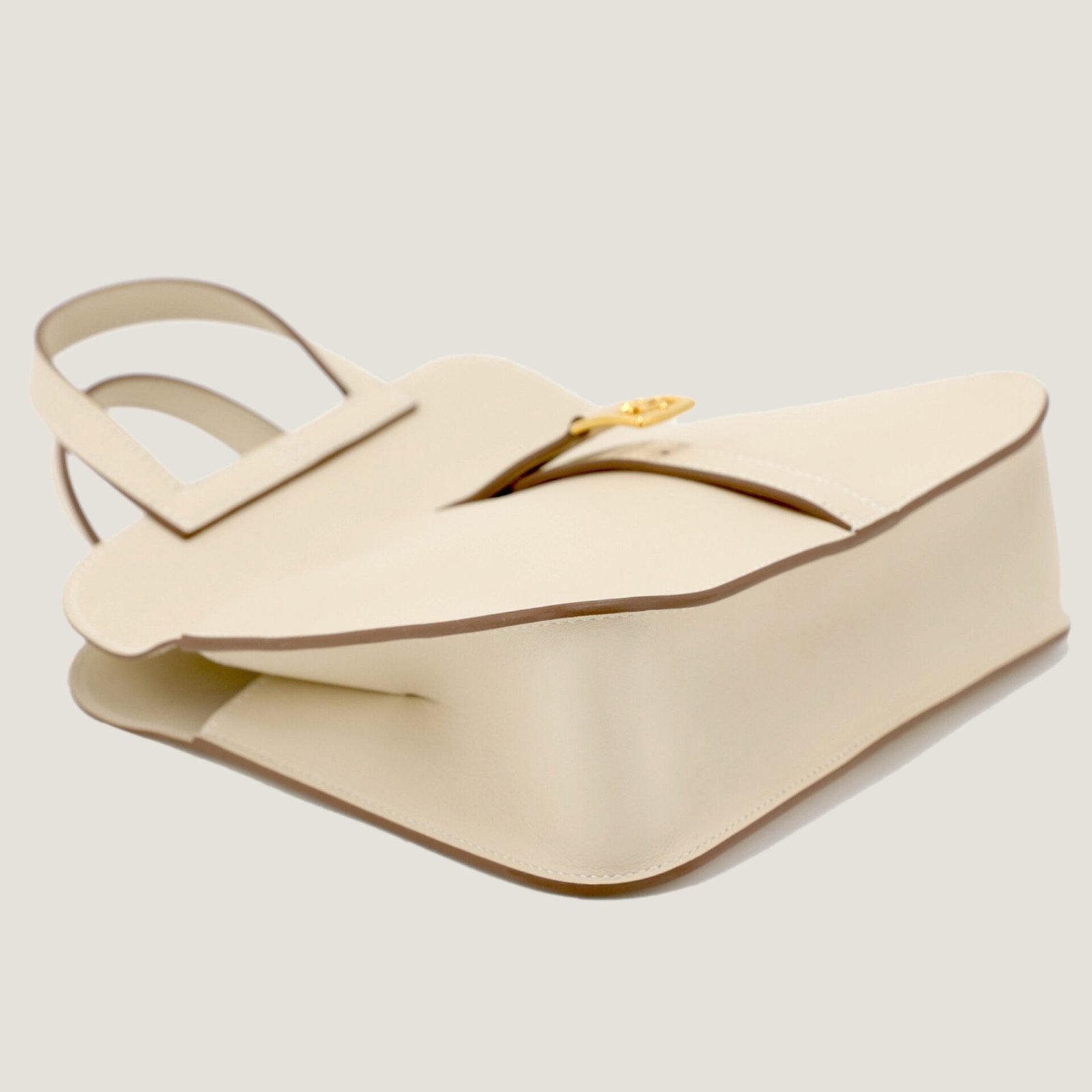 Mini Chalk White Smooth Calfskin Handbag - Arvelle Paris