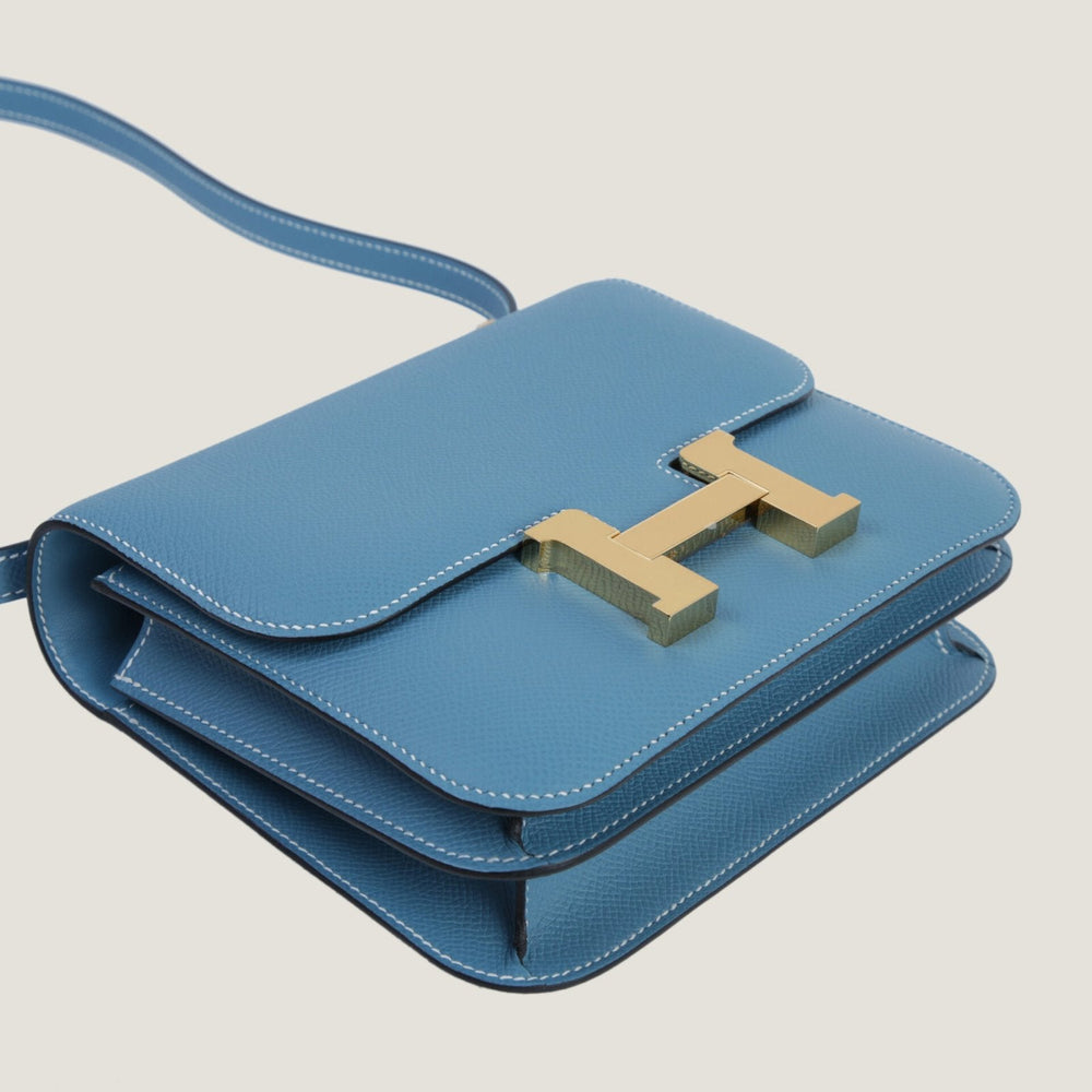 Arvelle Crossbody 19 Denim Blue Cross-Grain Calfskin - Arvelle Paris