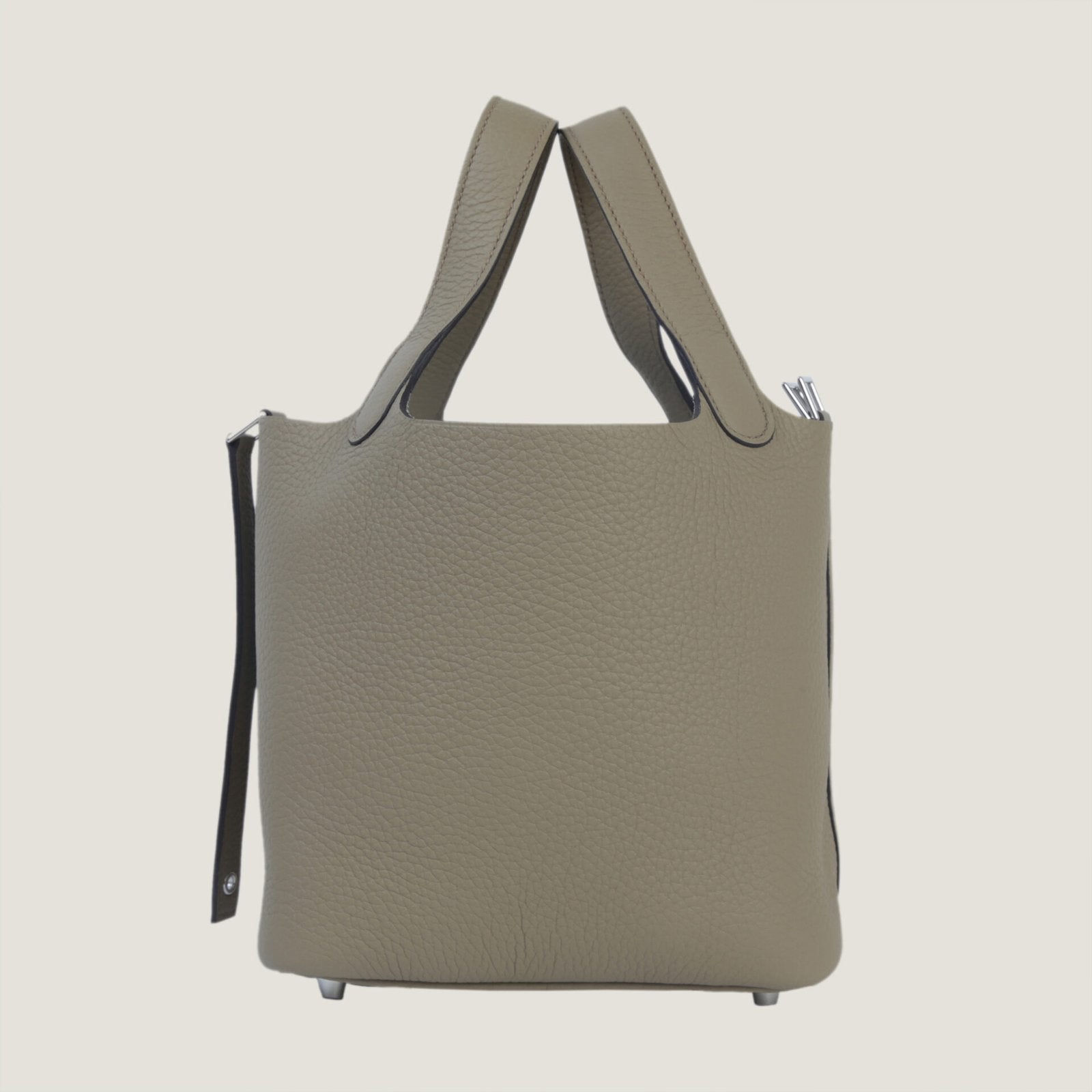 Arvelle Lock Small Desert Beige Soft Grain Calfskin Bucket Bag - Arvelle Paris