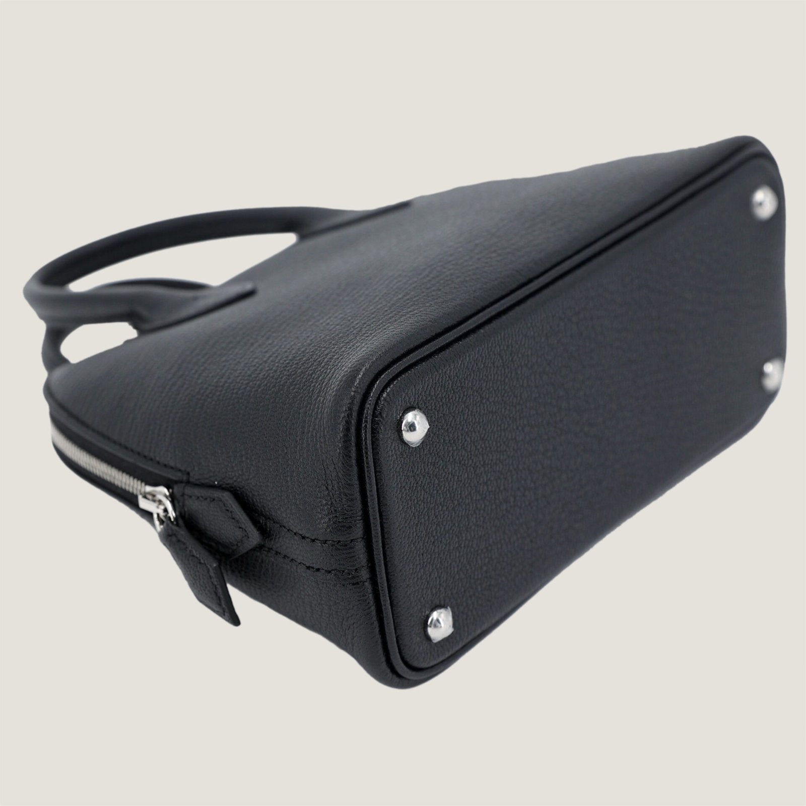 Arvelle Petite Black Fine Goatskin Handbag - Arvelle Paris