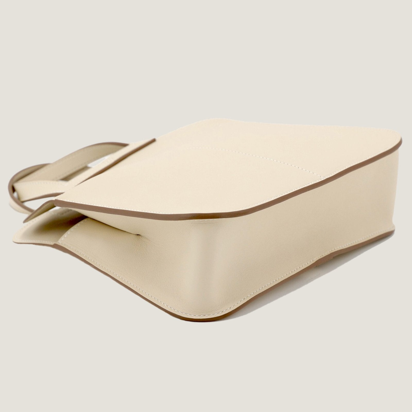 Mini Chalk White Smooth Calfskin Handbag - Arvelle Paris