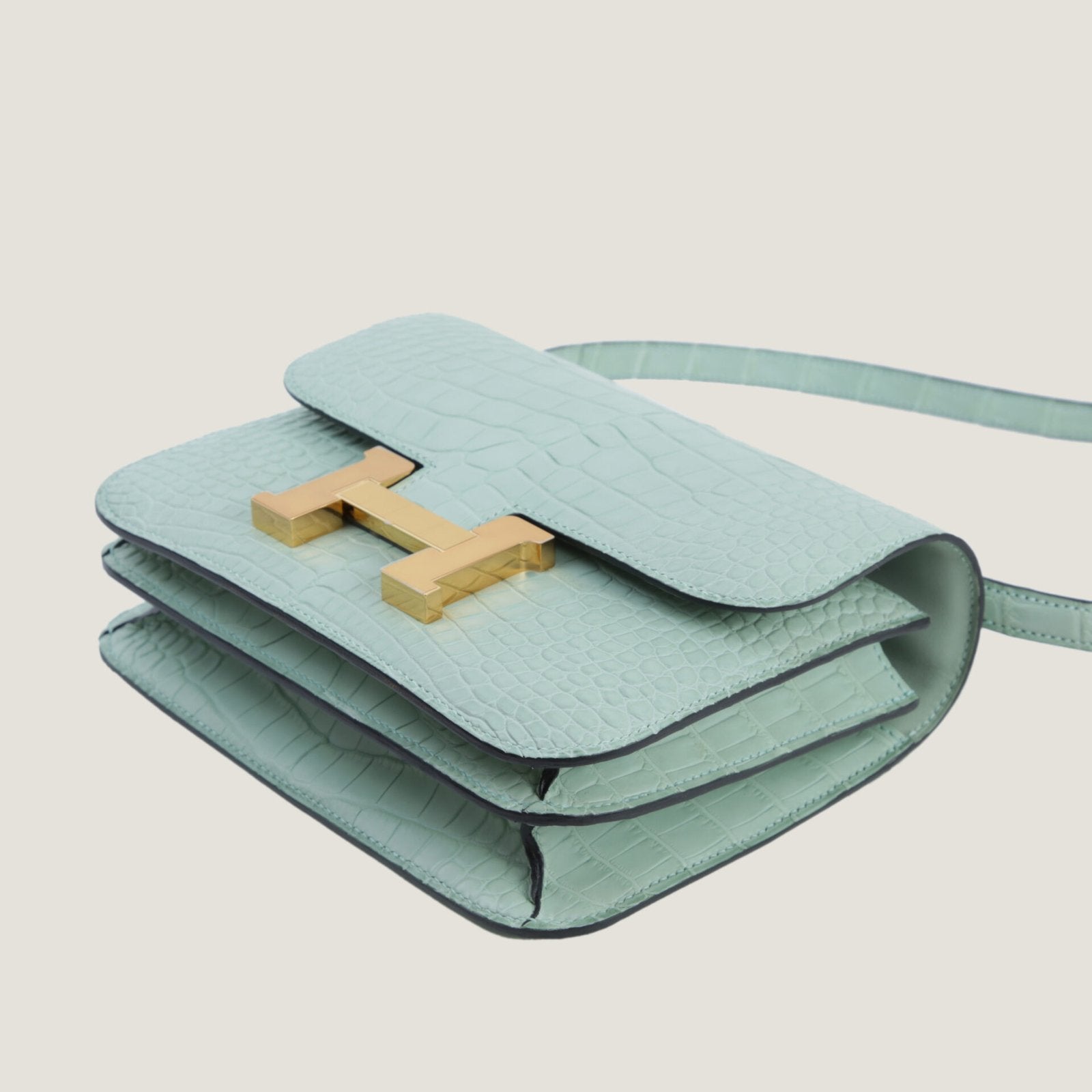 Arvelle Crossbody 19 Water Green Matte Alligator - Arvelle Paris