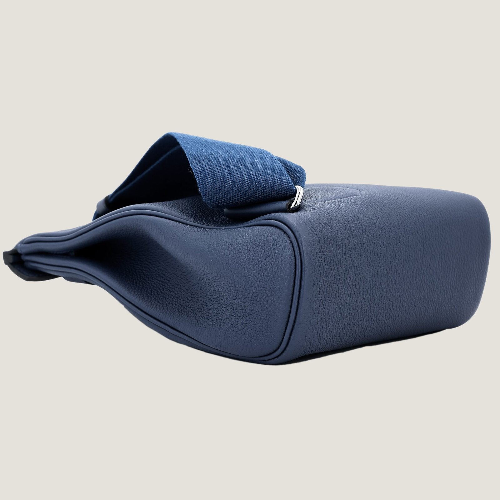 Small Navy Pebbled Calfskin Backpack - Arvelle Paris