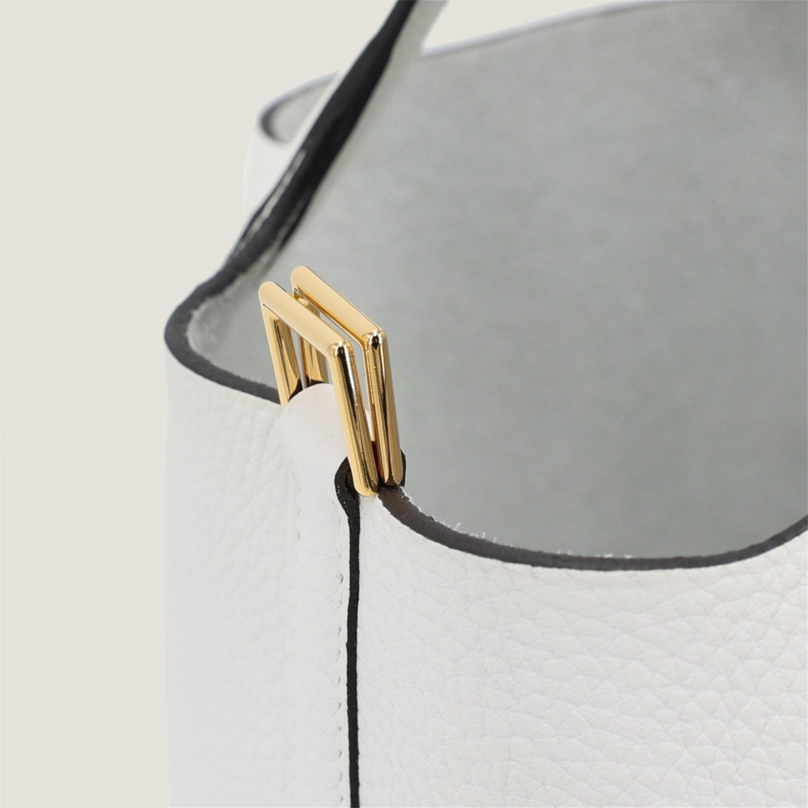 Arvelle Lock Small Pure White Soft Grain Calfskin Bucket Bag - Arvelle Paris