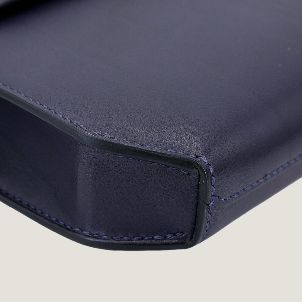25cm Midnight Blue Polished Grain Calfskin Clutch - Arvelle Paris