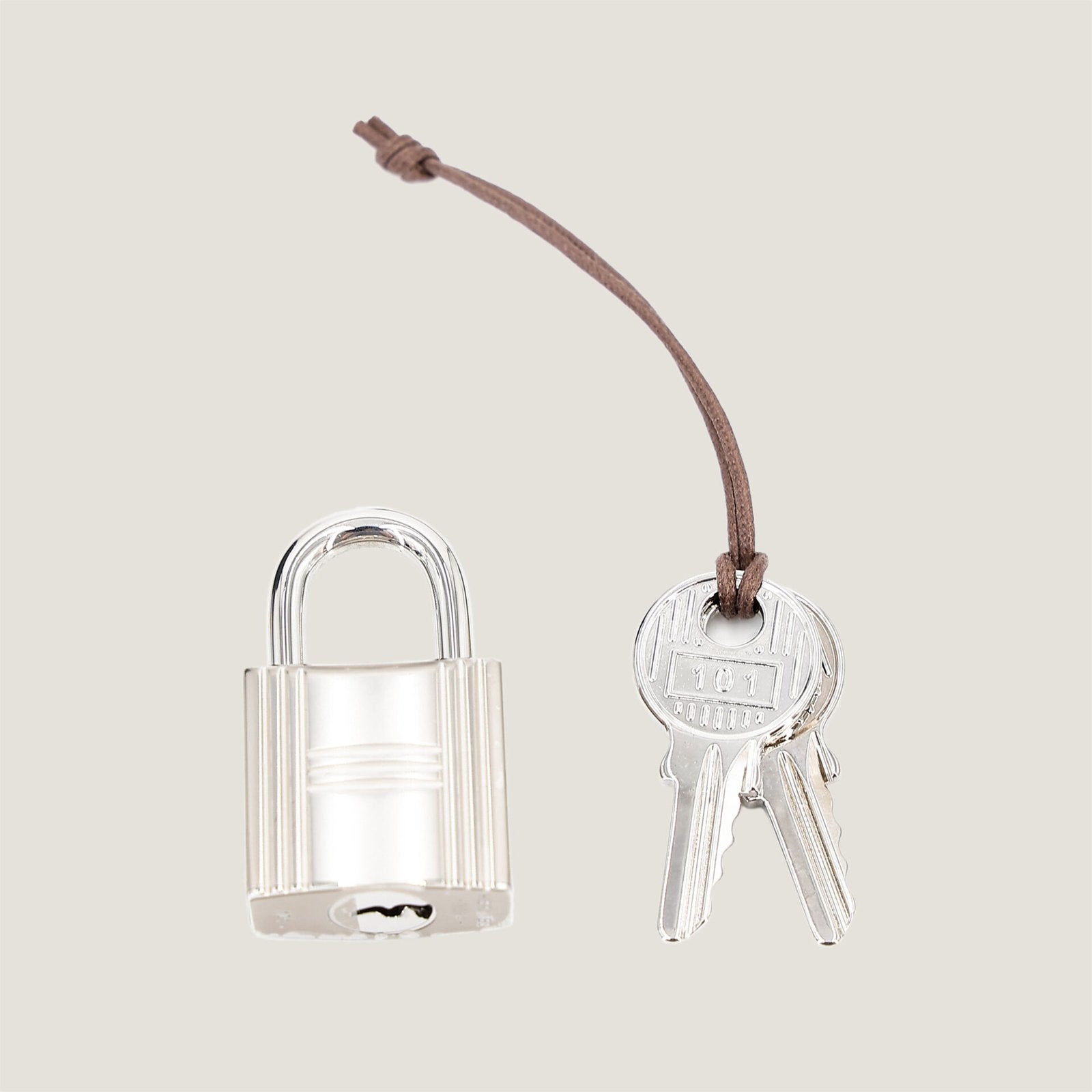 Arvelle Lock Small Misty Grey Soft Grain Calfskin Bucket Bag - Arvelle Paris