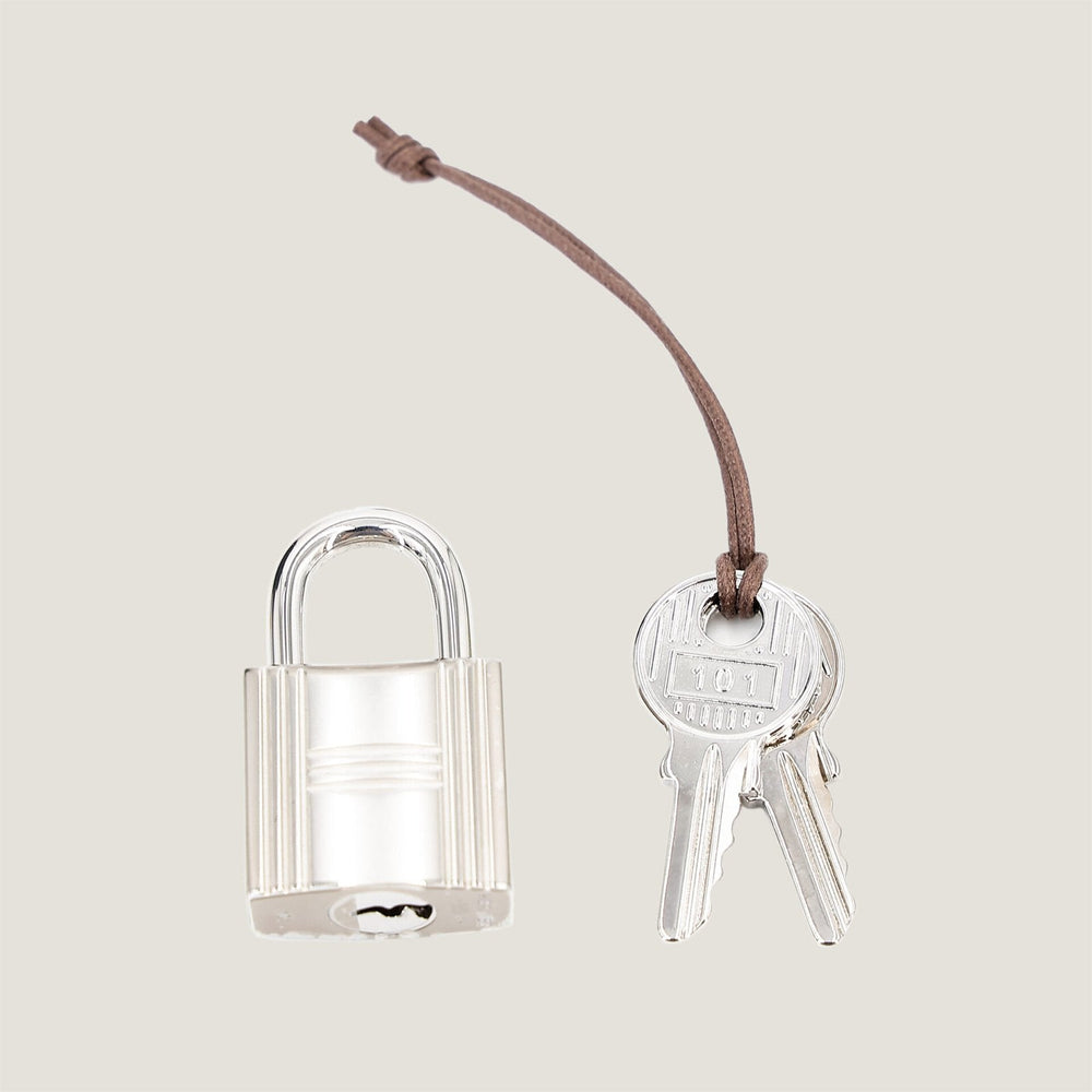 Arvelle Lock Small Misty Grey Soft Grain Calfskin Bucket Bag - Arvelle Paris