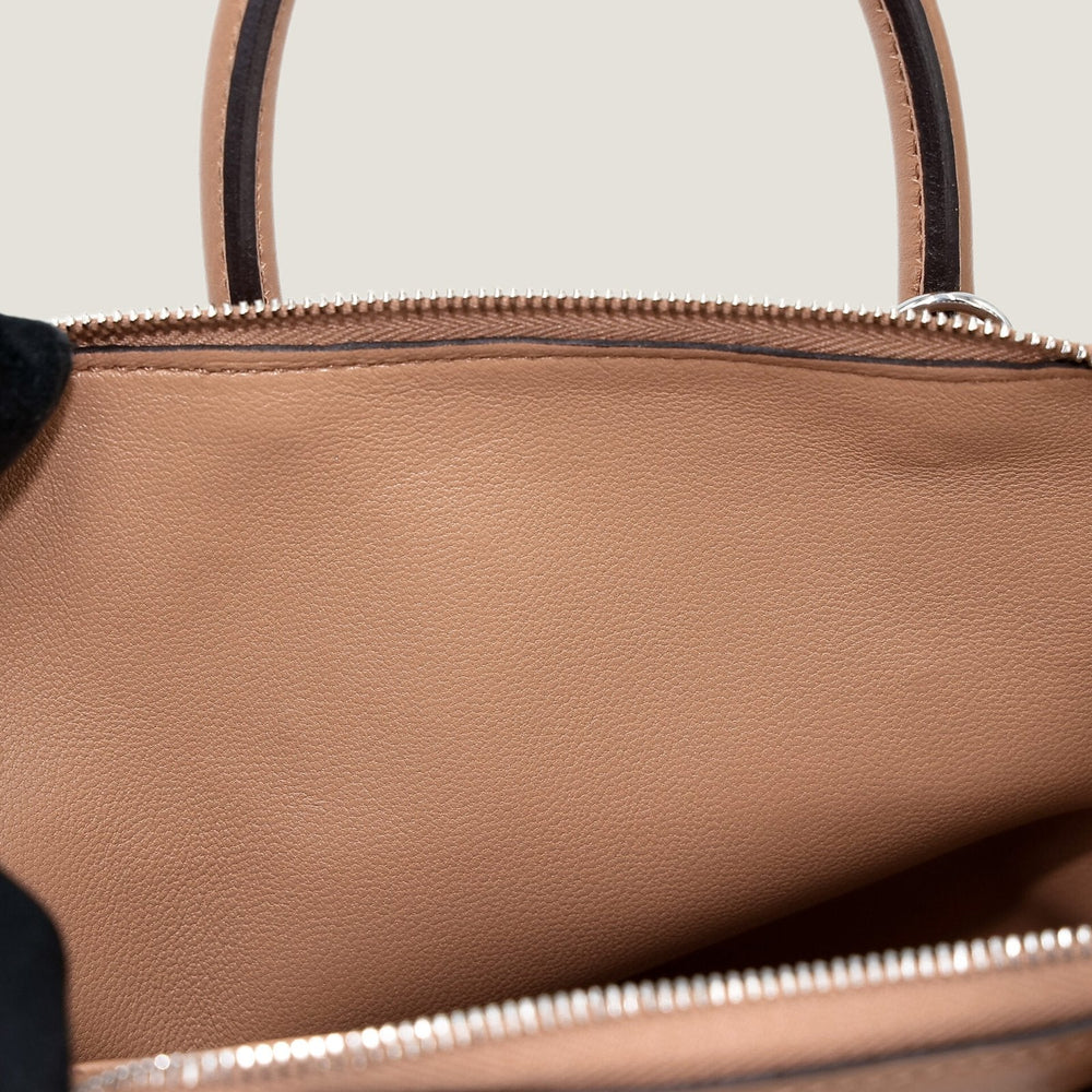 Arvelle Petite Chai Beige Veneto Calfskin Handbag - Arvelle Paris