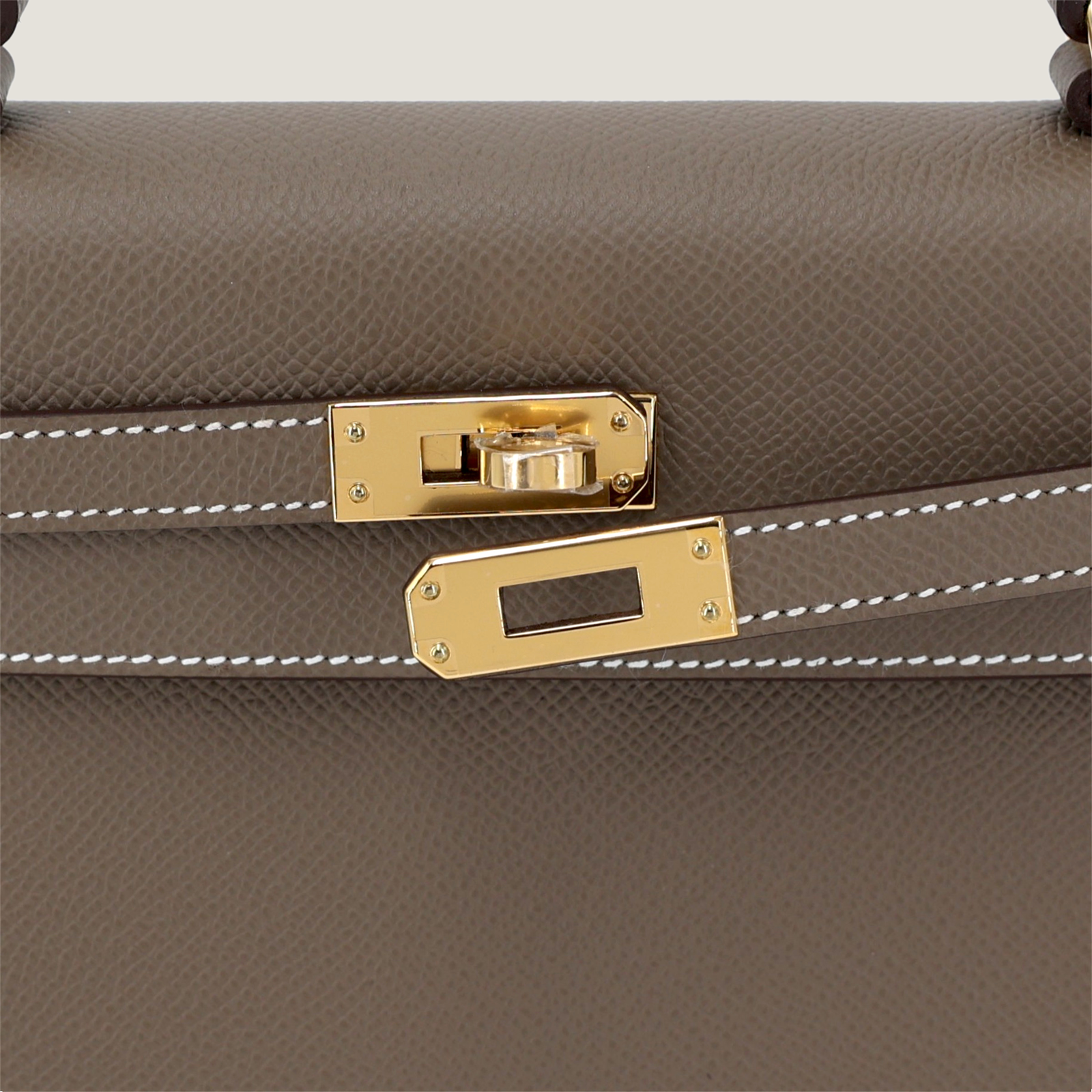 25cm Taupe Cross-Grain Calfskin Handbag - Arvelle Paris