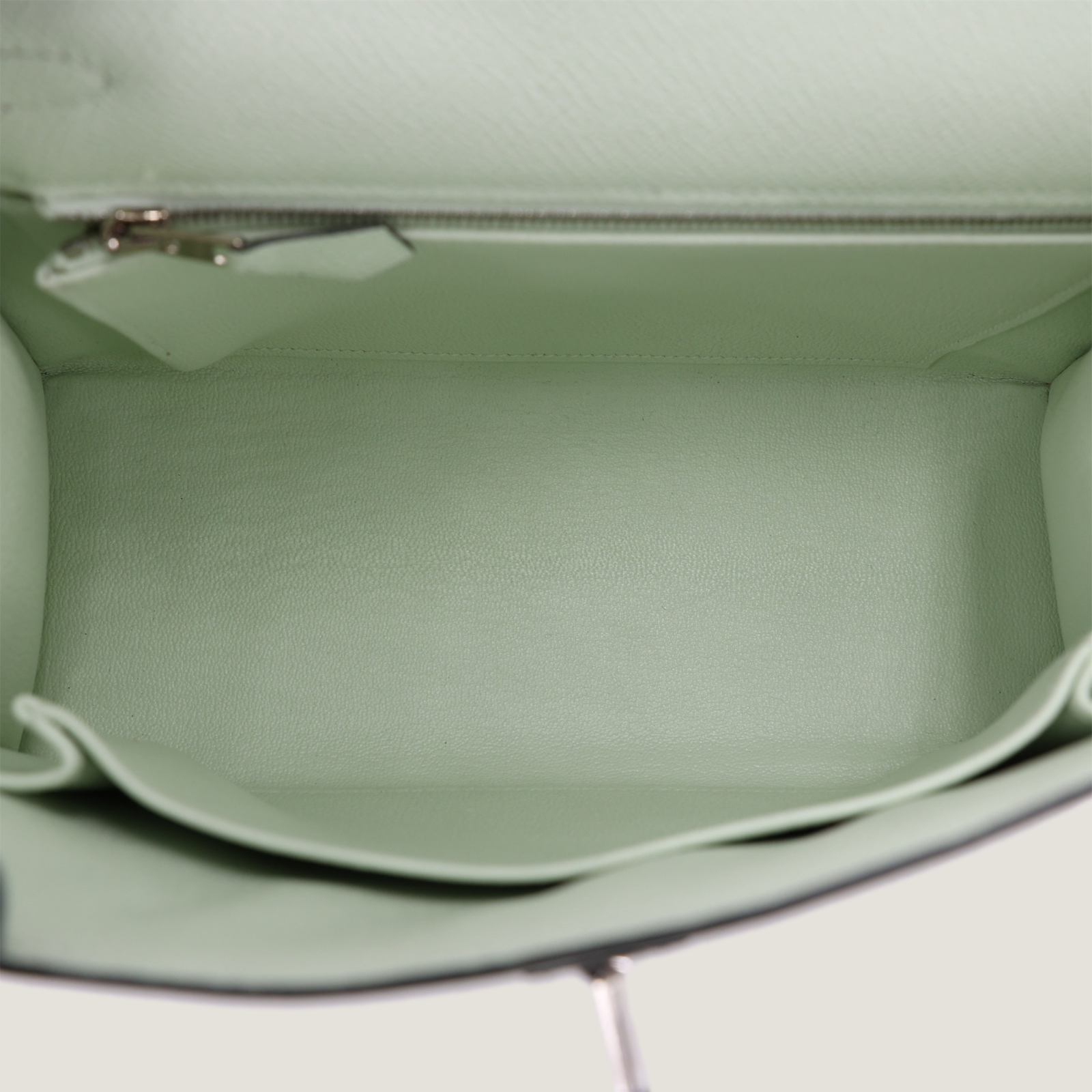 25cm Sparkling Green Cross-Grain Calfskin Handbag - Arvelle Paris