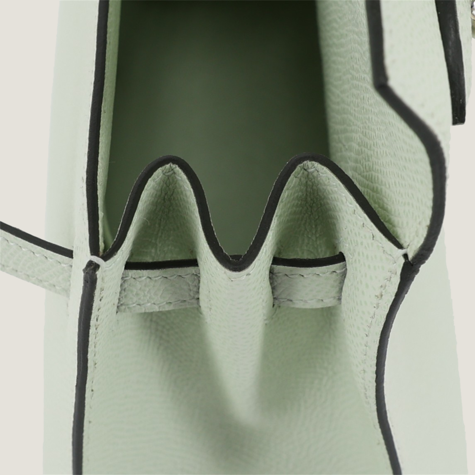 25cm Sparkling Green Cross-Grain Calfskin Handbag - Arvelle Paris