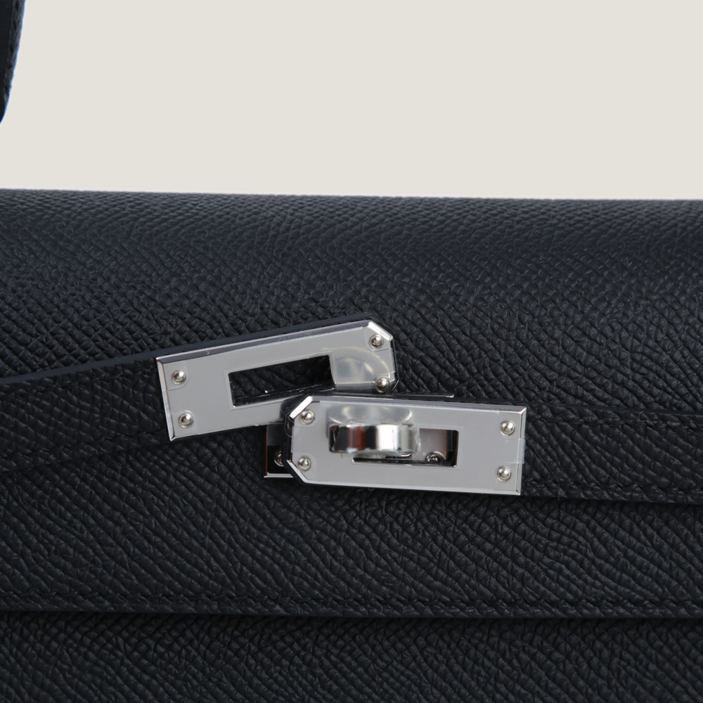 25cm Black Cross-Grain Calfskin Handbag - Arvelle Paris