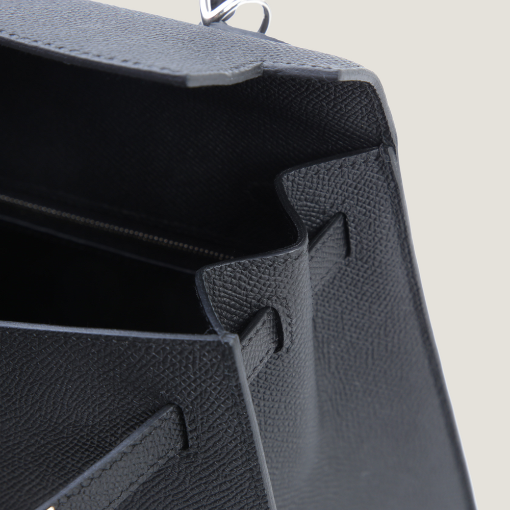 25cm Black Cross-Grain Calfskin Handbag - Arvelle Paris