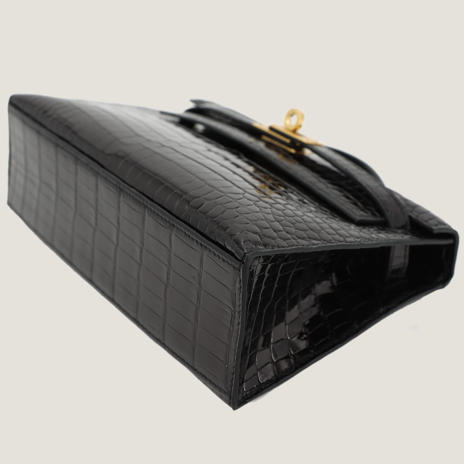 Black Premium Crocodile Clutch - Arvelle Paris