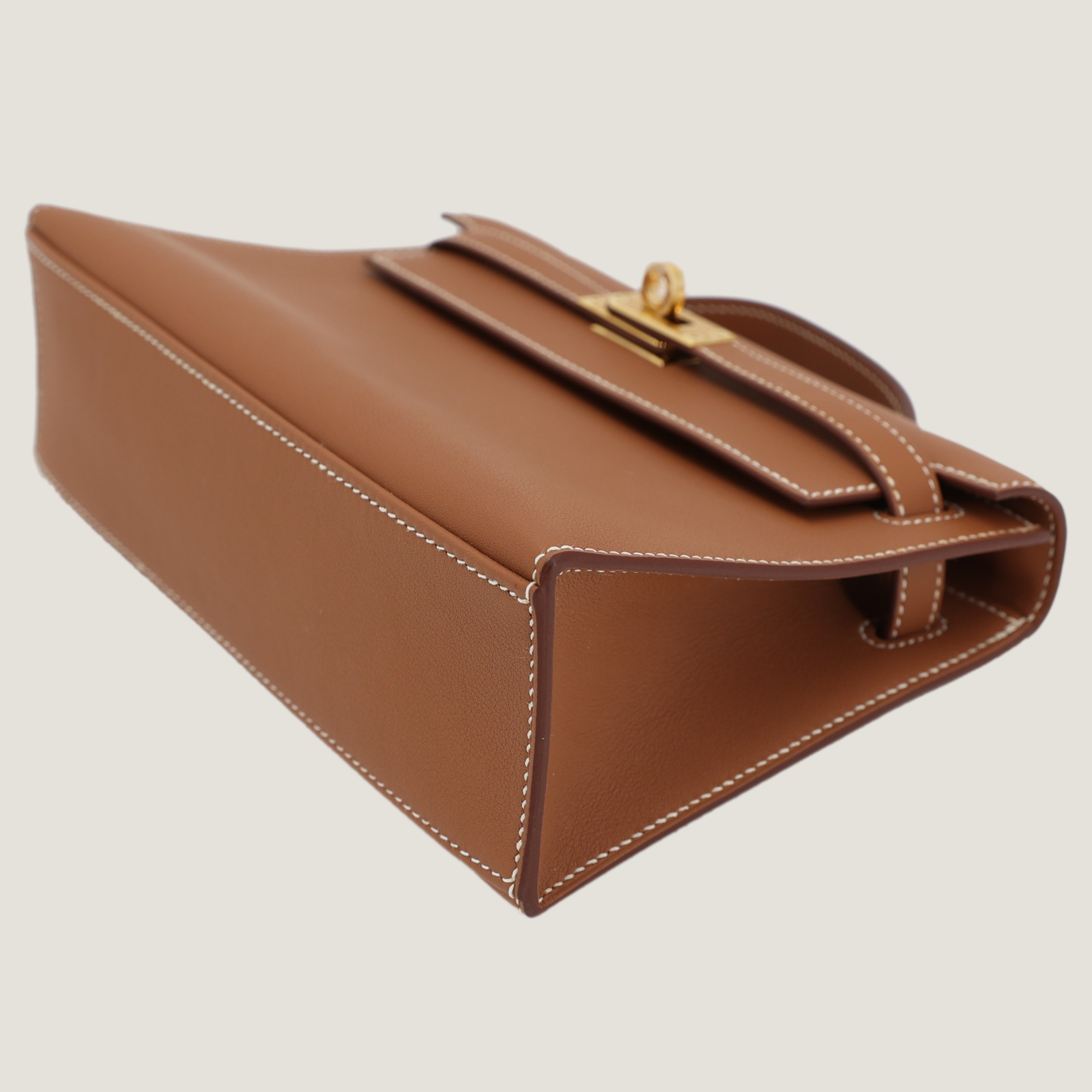 Champagne Gold Smooth Calfskin Clutch - Arvelle Paris