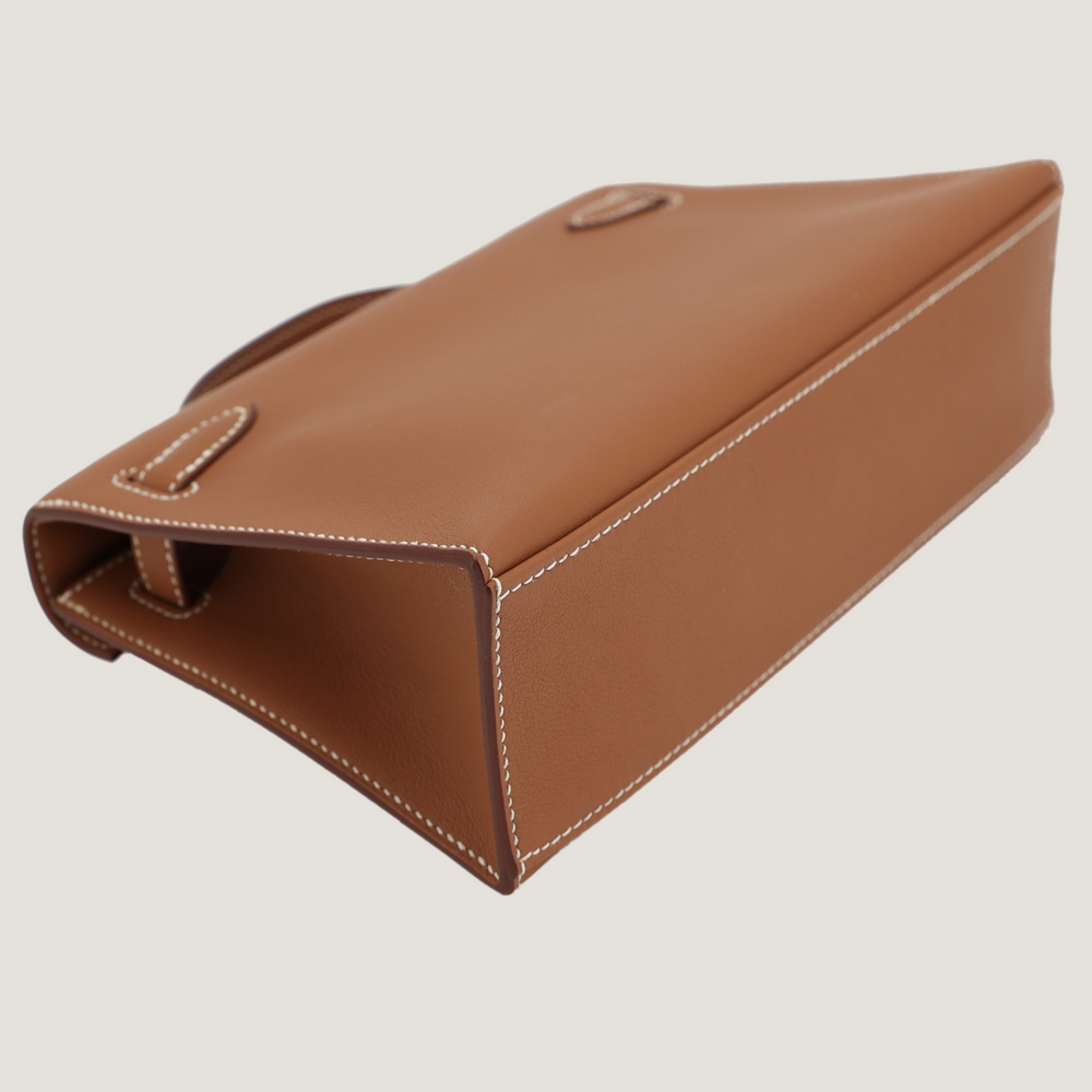 Champagne Gold Smooth Calfskin Clutch - Arvelle Paris