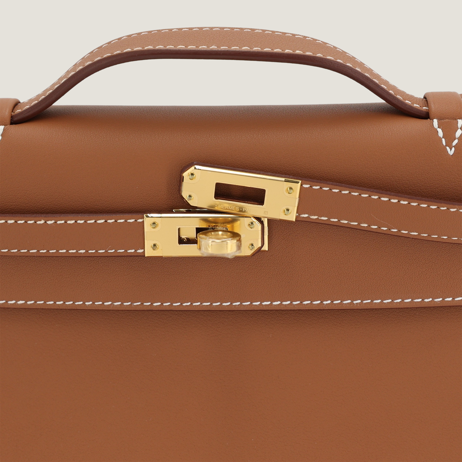 Champagne Gold Smooth Calfskin Clutch - Arvelle Paris