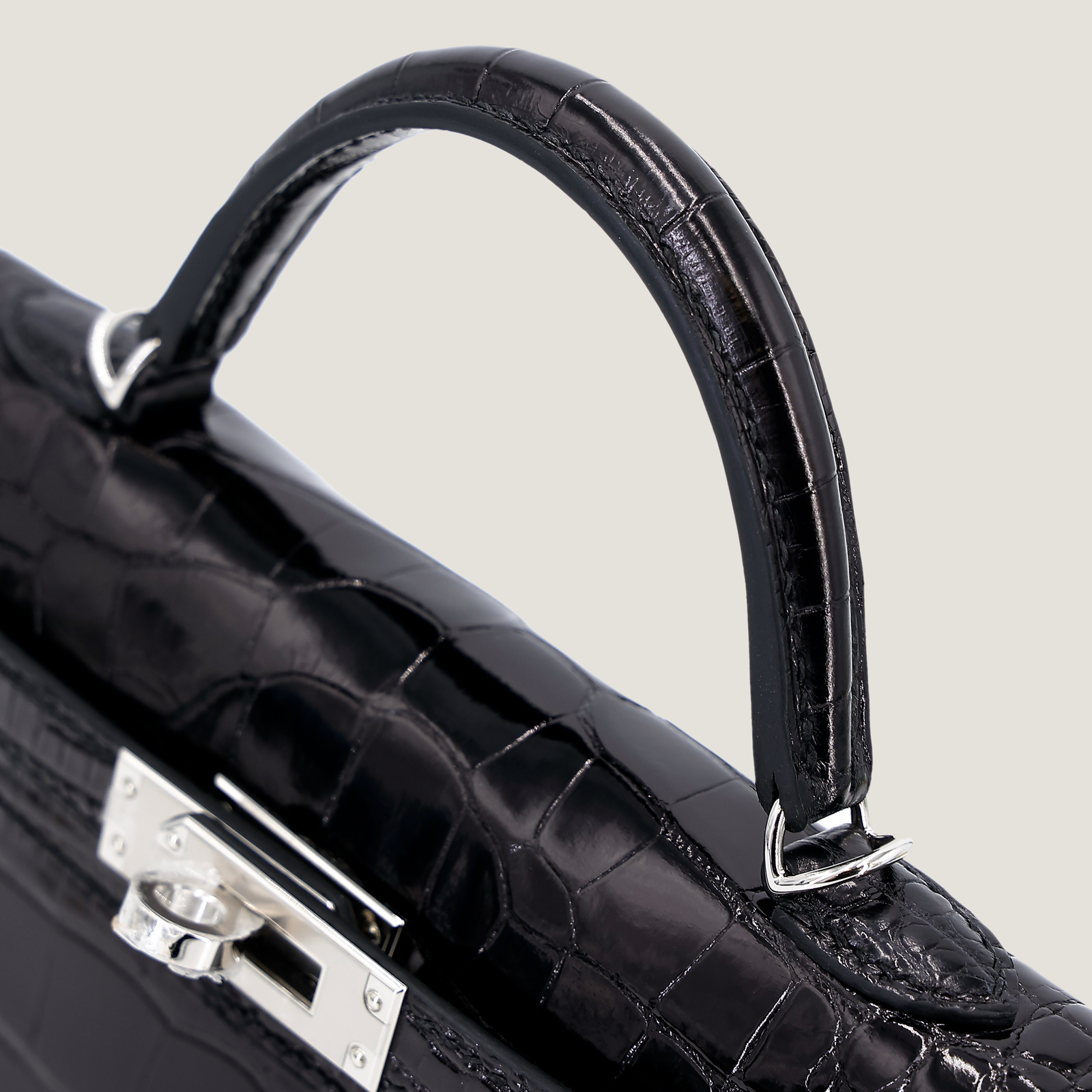 Arvelle Compact II Black Shiny Alligator Handbag - Arvelle Paris