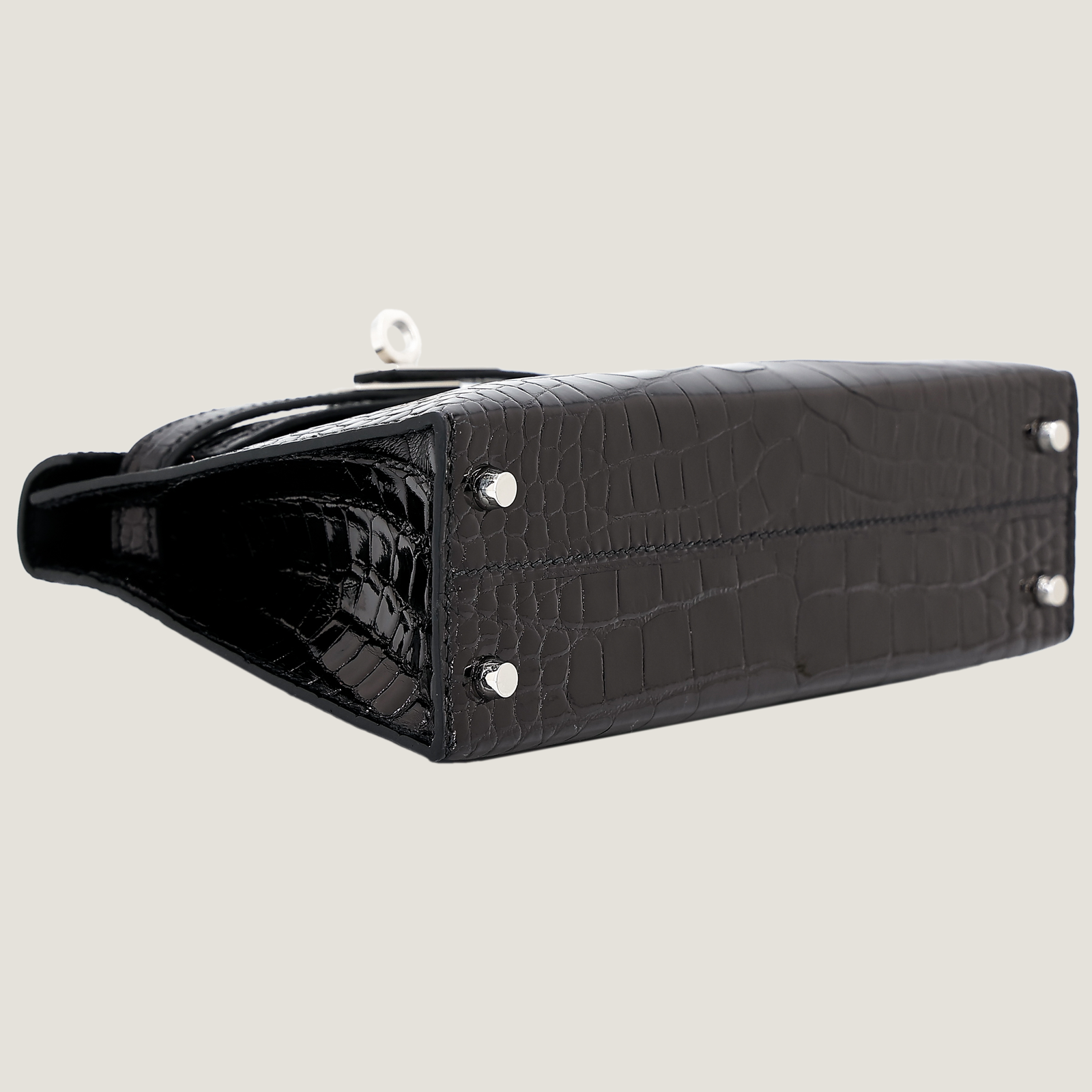 Arvelle Compact II Black Shiny Alligator Handbag - Arvelle Paris