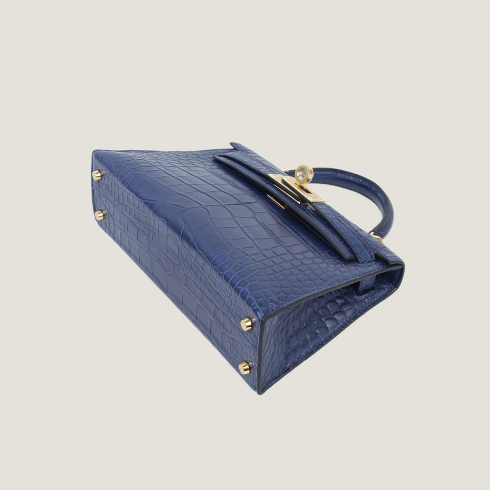 Arvelle Compact II Sapphire Blue Matte Alligator Handbag - Arvelle Paris
