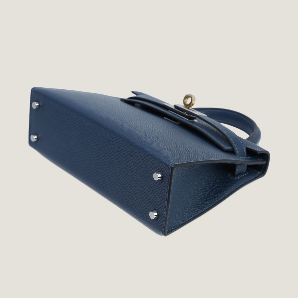 Arvelle Compact II Prussian Blue Cross-Grain Calfskin Handbag - Arvelle Paris
