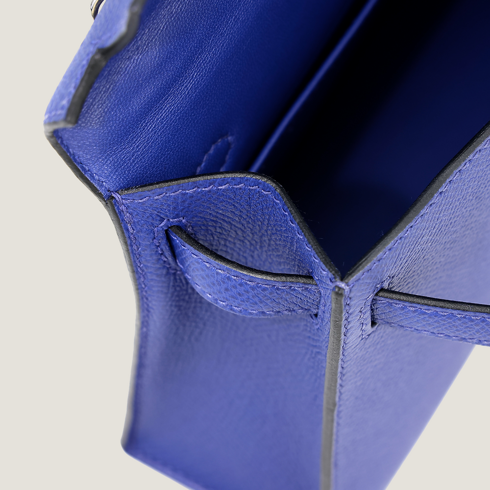 Arvelle Compact II Electric Blue Cross-Grain Calfskin Handbag - Arvelle Paris