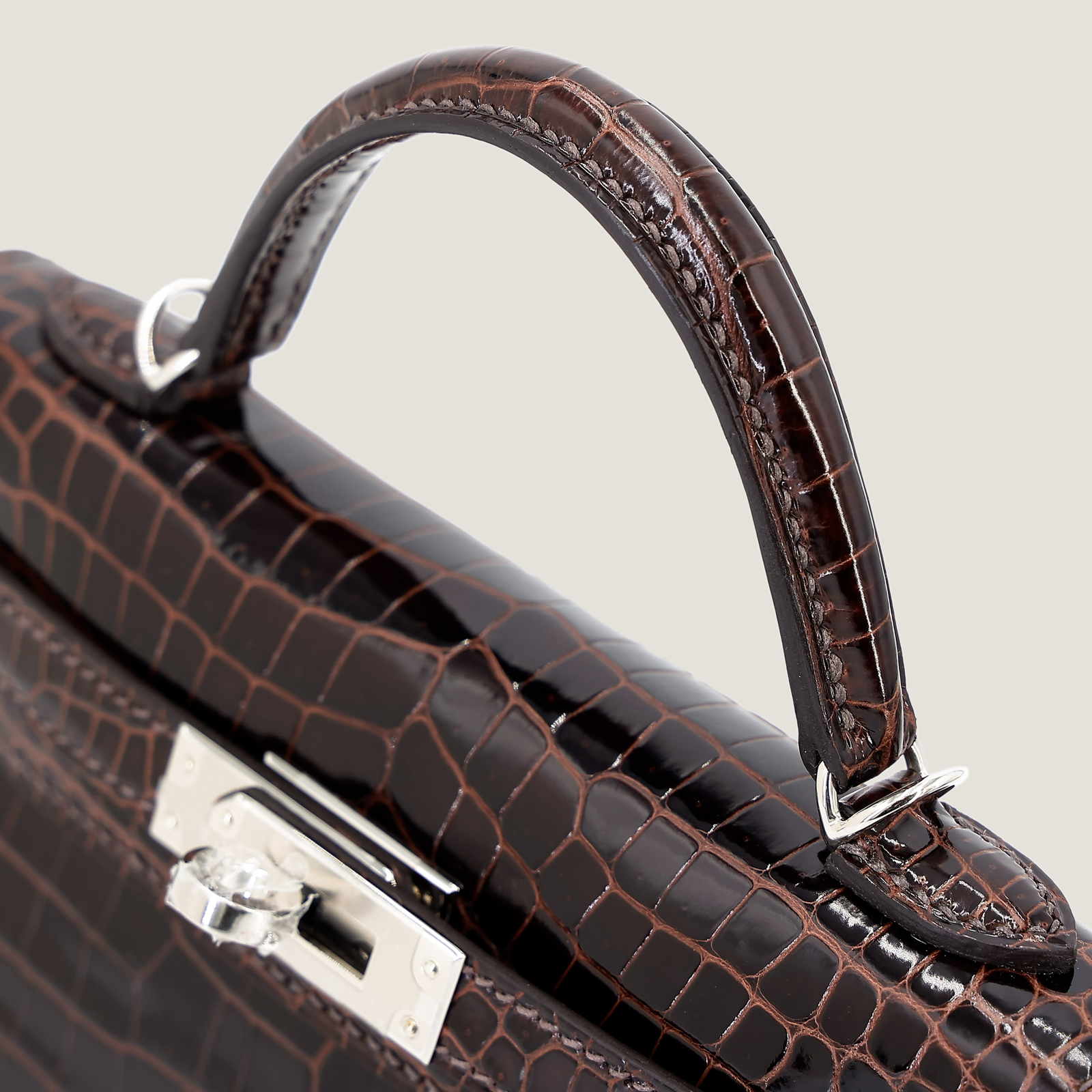 Arvelle Compact II Tobacco Brown Shiny Premium Crocodile Handbag - Arvelle Paris