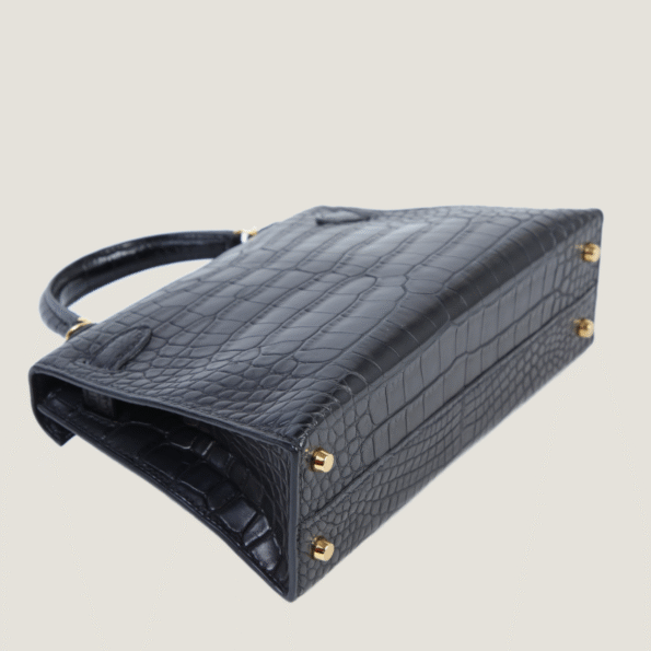 Arvelle Compact II Black Matte Alligator Handbag - Arvelle Paris