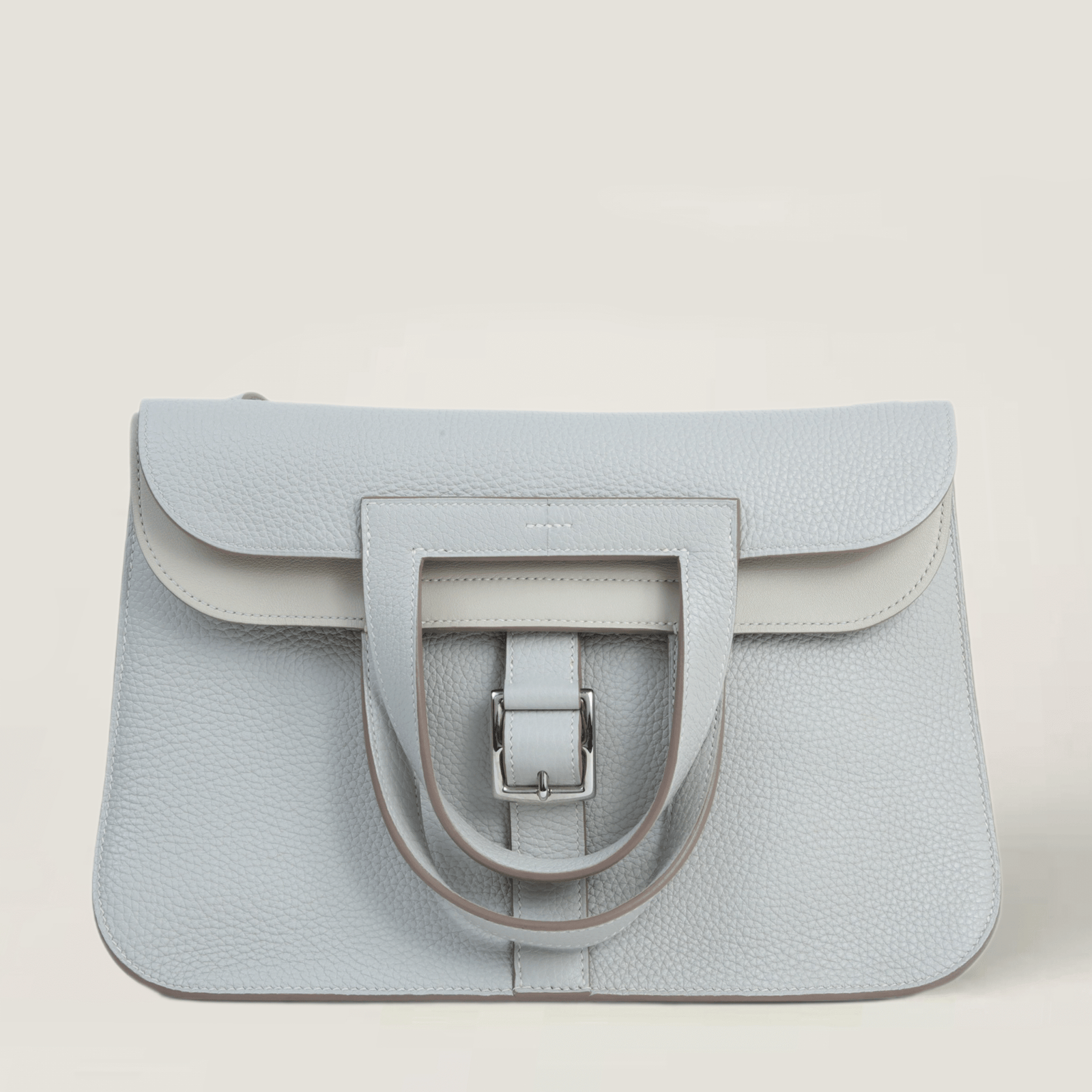 31cm Pearl Grey Soft Grain Calfskin Handbag - Arvelle Paris