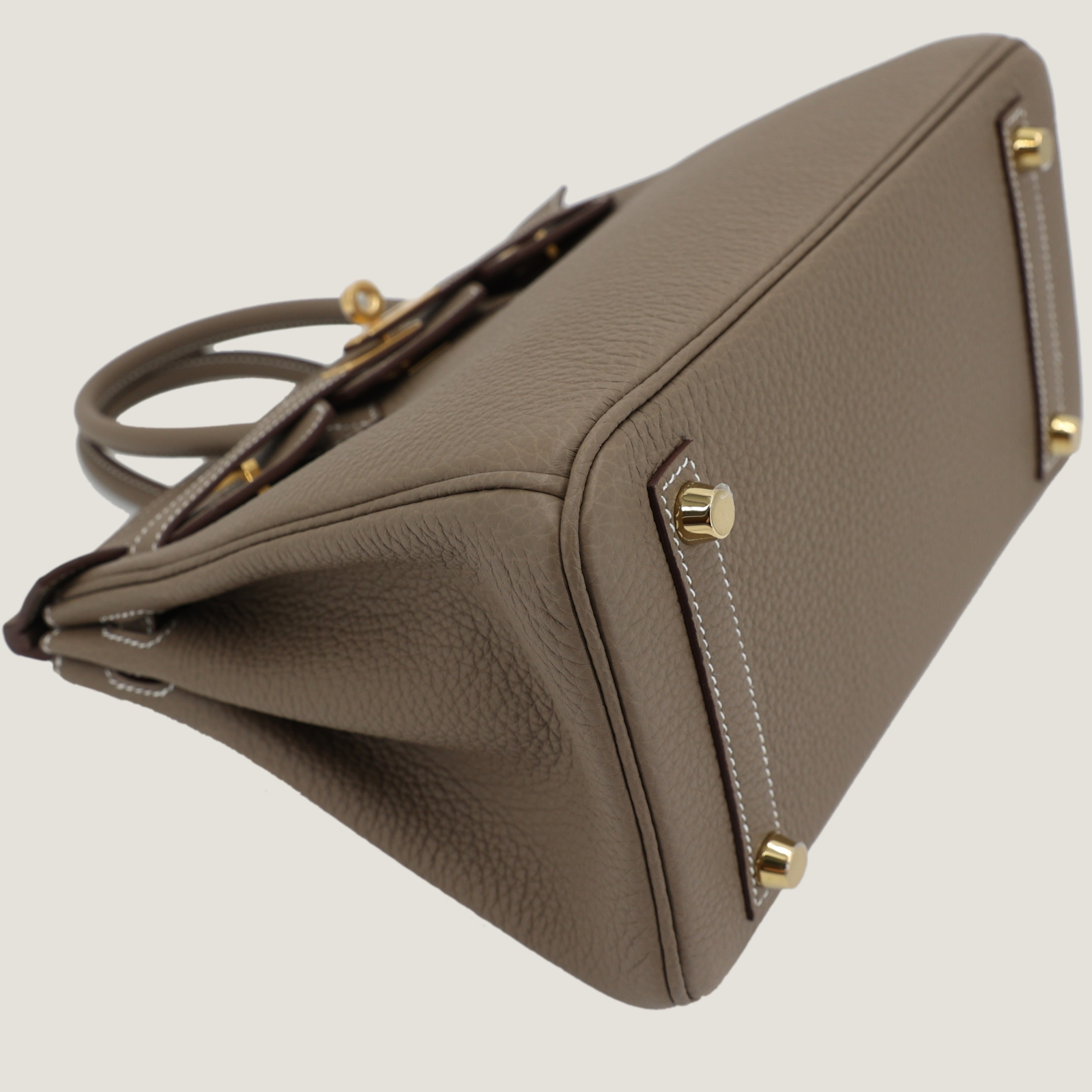 25cm Taupe Pebbled Calfskin Handbag - Arvelle Paris