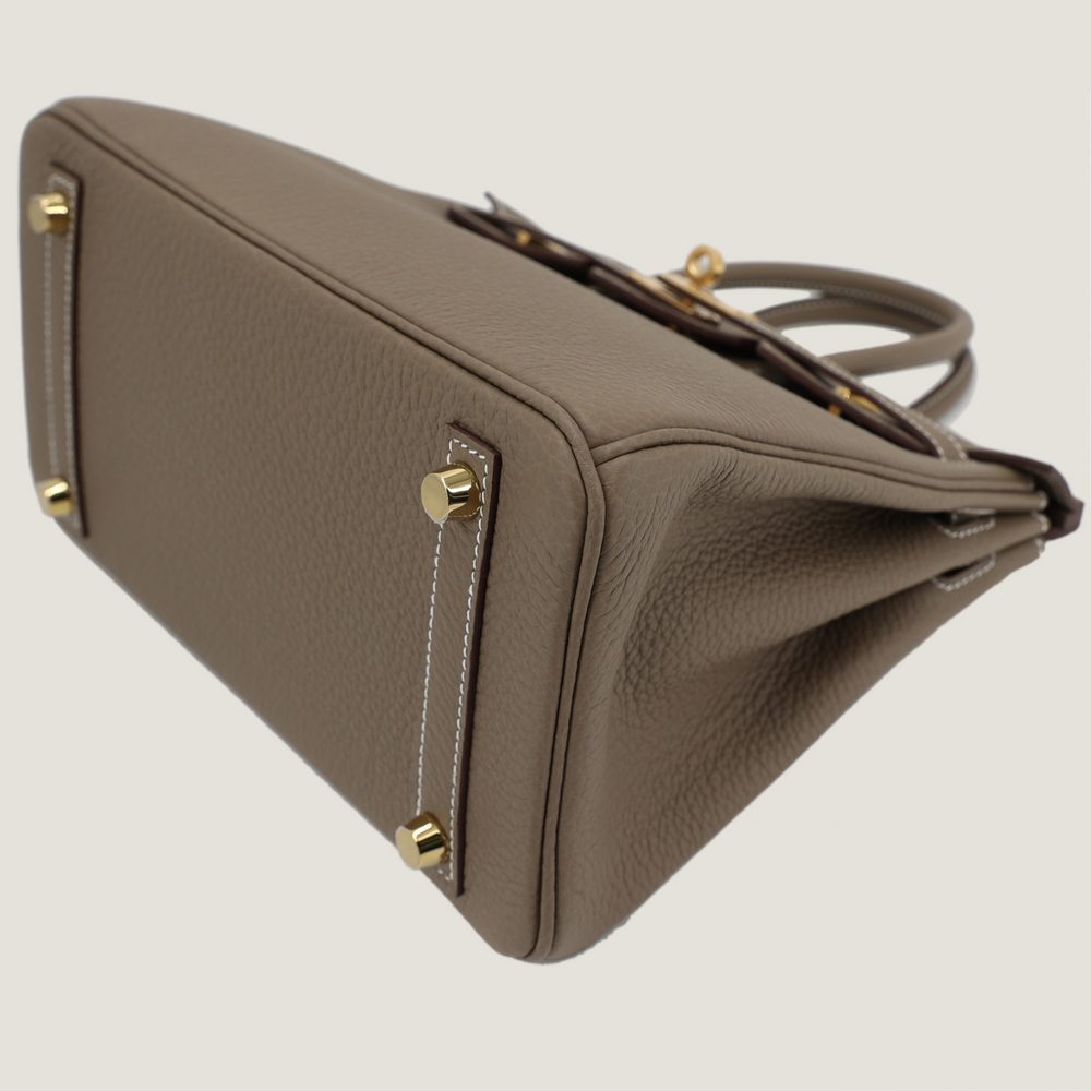 25cm Taupe Pebbled Calfskin Handbag - Arvelle Paris