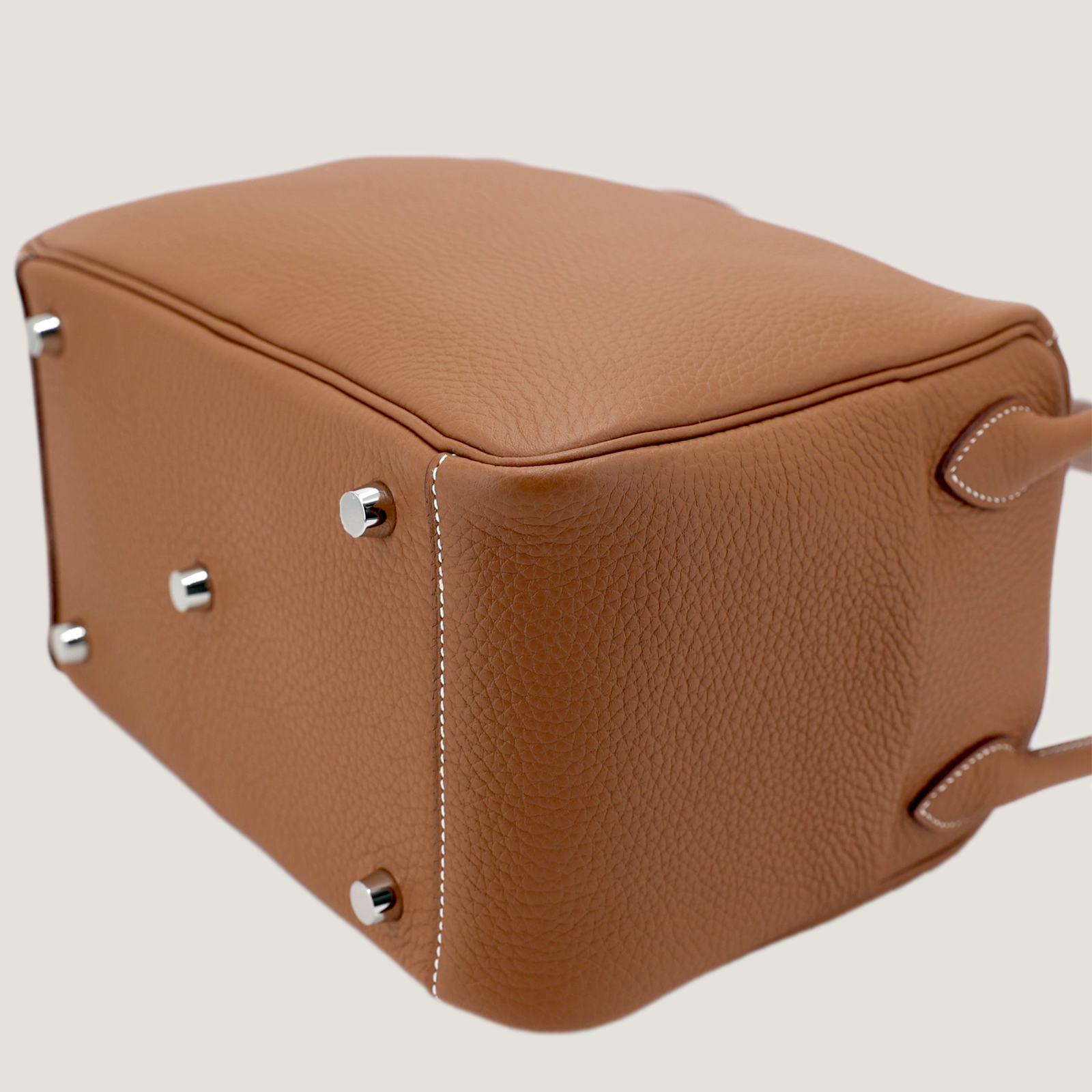 26cm Champagne Gold Soft Grain Calfskin Handbag - Arvelle Paris