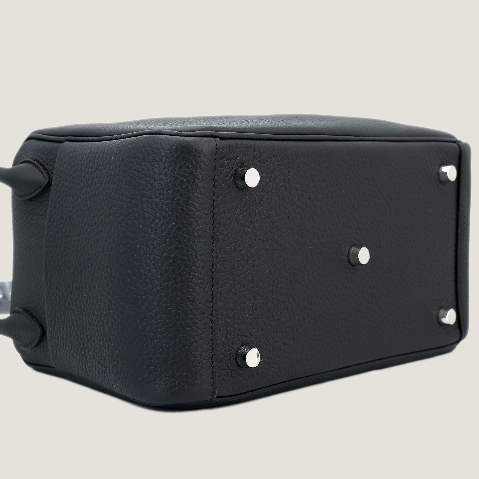 26cm Black Soft Grain Calfskin Handbag - Arvelle Paris