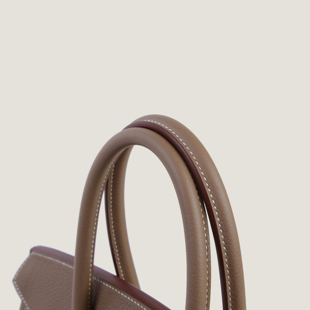 30cm Taupe Pebbled Calfskin Handbag - Arvelle Paris