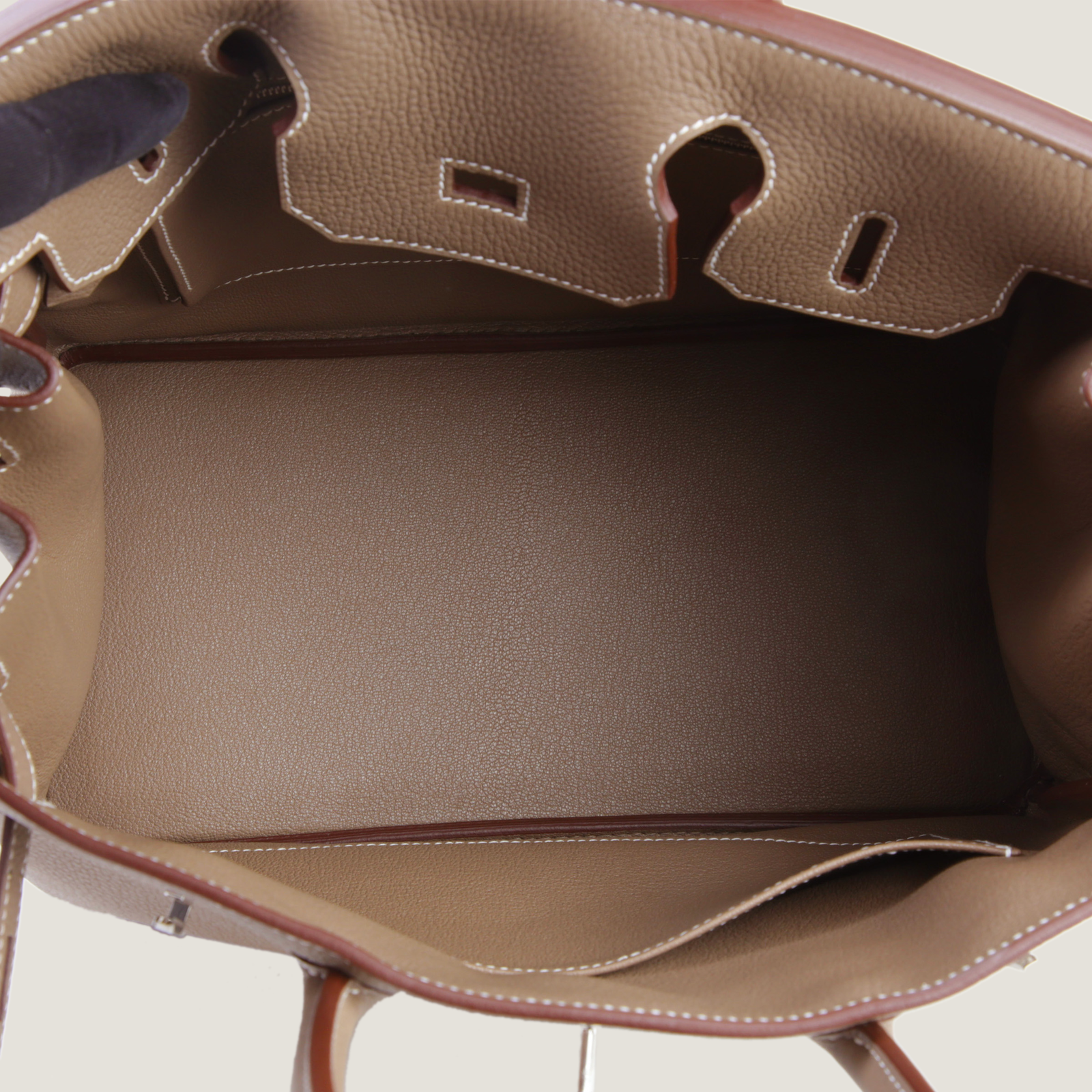 30cm Taupe Pebbled Calfskin Handbag - Arvelle Paris