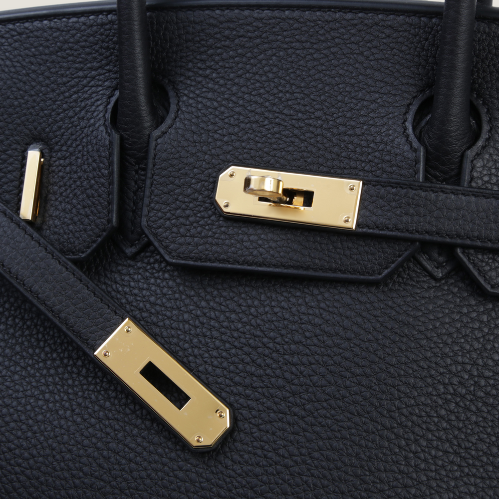30cm Black Pebbled Calfskin Handbag - Arvelle Paris
