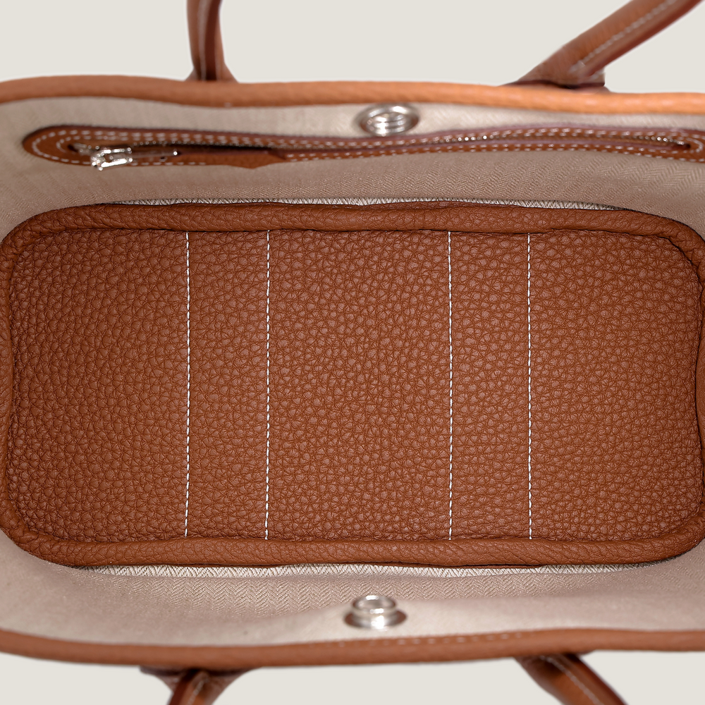 23cm Champagne Gold Open-Grain Calfskin Tote - Arvelle Paris
