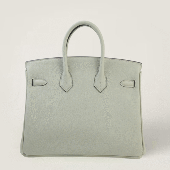 25cm Ice Grey Pebbled Calfskin Handbag - Arvelle Paris