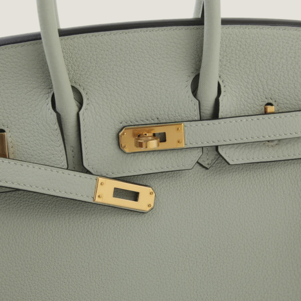 25cm Ice Grey Pebbled Calfskin Handbag - Arvelle Paris
